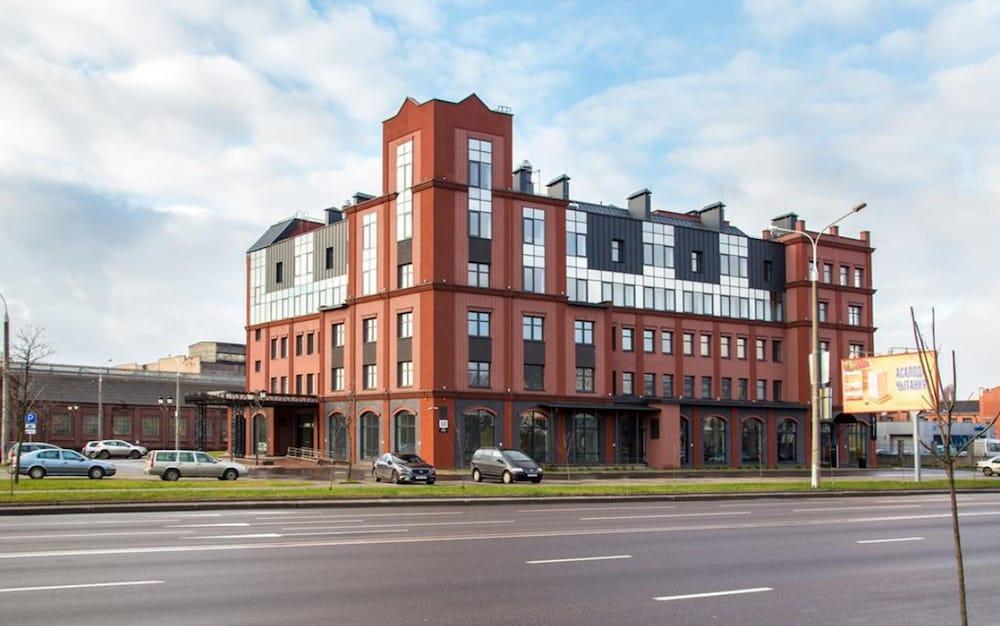 Willing Hotel Мінськ Екстер'єр фото
