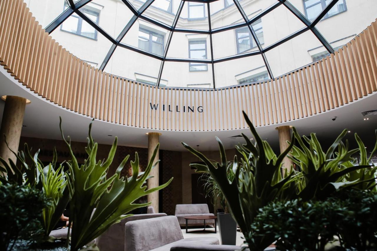 Willing Hotel Мінськ Екстер'єр фото