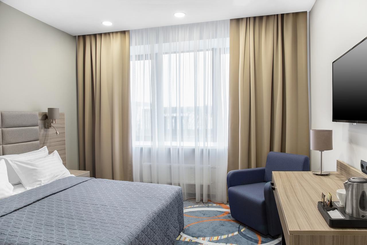 Willing Hotel Мінськ Екстер'єр фото