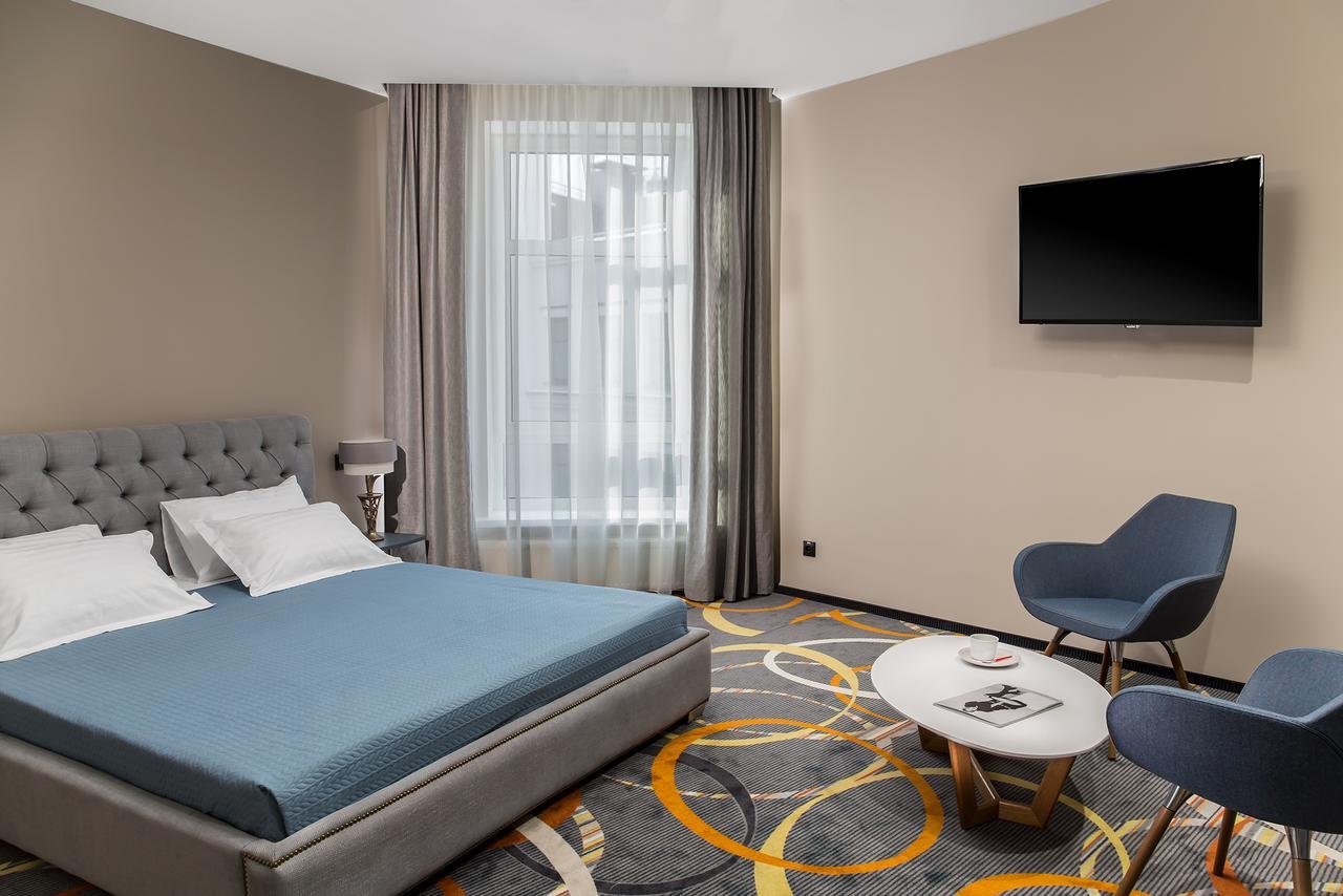 Willing Hotel Мінськ Екстер'єр фото