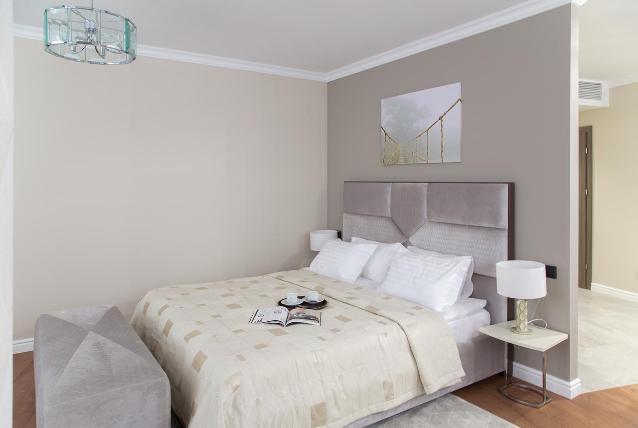 Willing Hotel Мінськ Екстер'єр фото