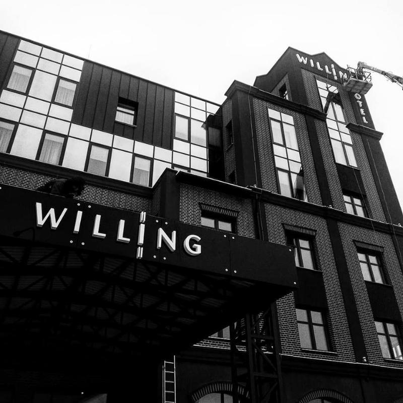 Willing Hotel Мінськ Екстер'єр фото