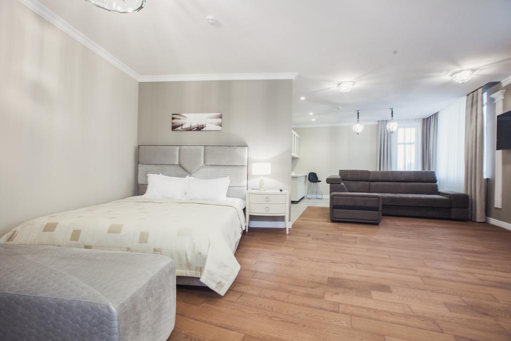 Willing Hotel Мінськ Екстер'єр фото