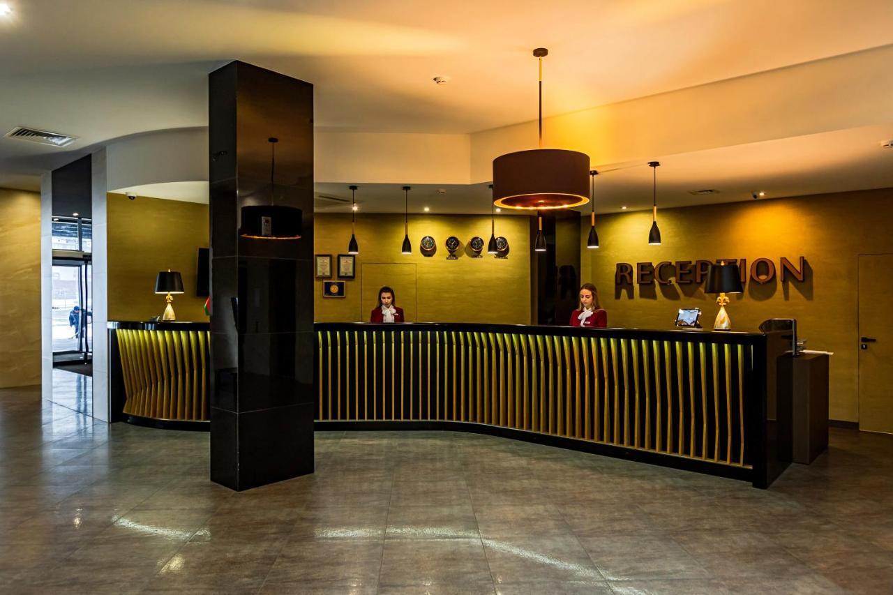 Willing Hotel Мінськ Екстер'єр фото